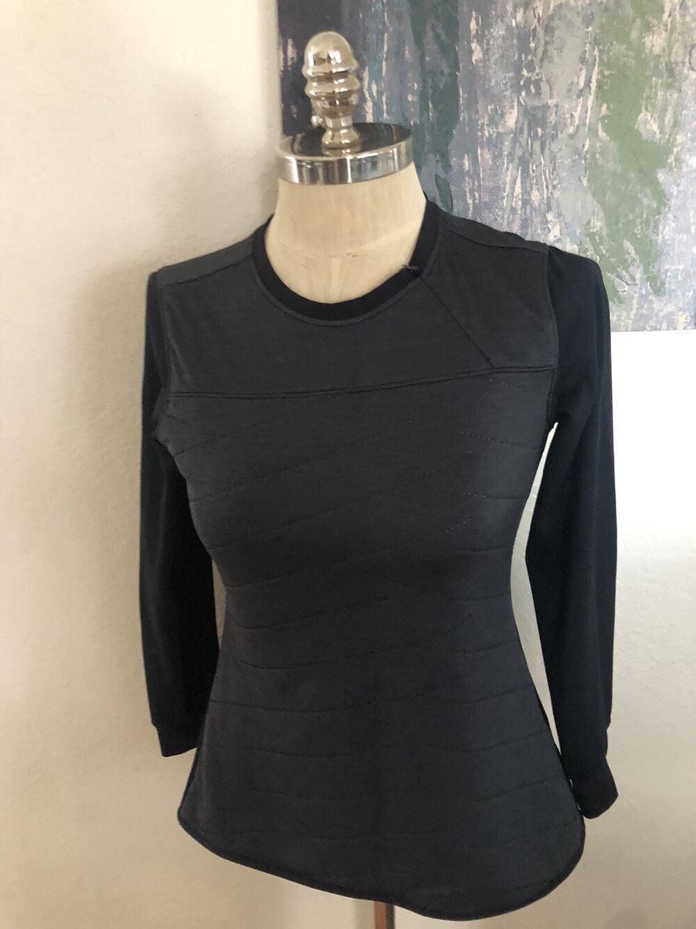UNDER ARMOUR Storm Fitted Coldgear Gray/Black Collar Zip Pullover Womens SIZE SM